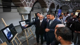 Hakkaride Üç Kuşak Hakkari fotoğraf sergisi açıldı