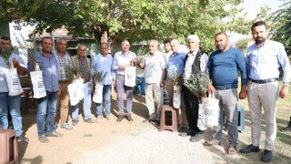 Hatay Büyükşehir Belediyesi, Kırsal Kalkınma Projesi ile Çiftçilere Destek Sağlıyor