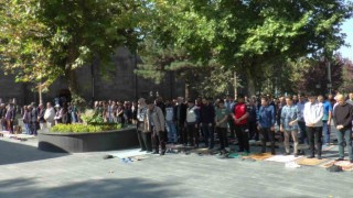 Hayatını kaybeden Filistinliler için Kayseride ‘gıyabi cenaze namazı kılındı
