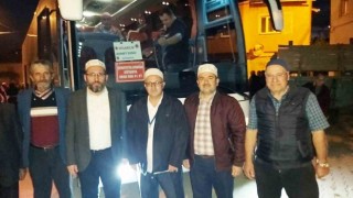 Hisarcıkta 30 kişilik umre kafilesi kutsal topraklara uğurlandı