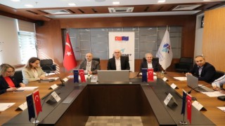 HKÜ, SMARTNET Projesi Yönlendirme Kurulu Toplantısına ev sahipliği yaptı