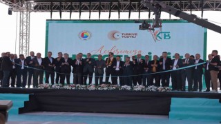 İç Anadolunun en büyük Canlı Hayvan Borsası ve Pazar Yeri açıldı