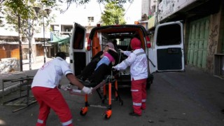 İsrail askeri El Halilde Filistinli sivillerle çatışıyor