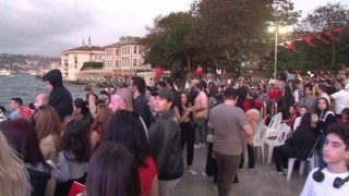 İstanbul Boğazında Cumhuriyetin 100. yılı coşkuyla kutlandı