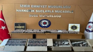 İzmirde 89 bin adet sentetik ecza ele geçirildi