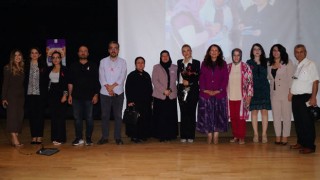 Kadirli'de Meme Kanseri Farkındalık Konferansı Düzenlendi