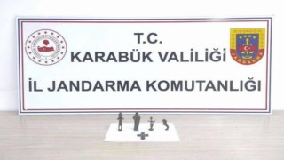 Karabükte tarihi eser satmak isteyen kişiler yakalandı