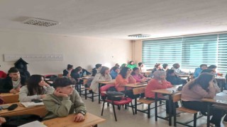 Karapınar HEMde üniversiteye hazırlık kursları yoğun ilgi görüyor