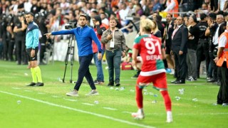 Karşıyakayı deplasmanda yenen Turgutluspor liderliğe yükseldi