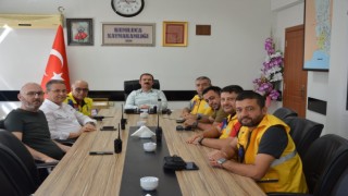 Kaymakamdan amatör telsizcilere malzeme desteği