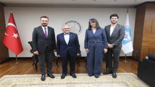 Kayseri Devlet Tiyatrosu, kendi kadro ve sahnesiyle seyircisiyle buluşuyor