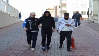 Kayseride 2 farklı uyuşturucu operasyonu: 2 gözaltı