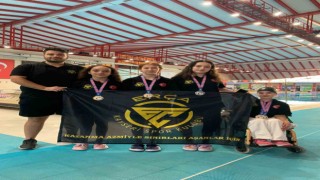 Kayserili engelli yüzücülerden madalyalara ambargo