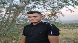 Kazada ağır yaralanan genç hastanede hayatını kaybetti