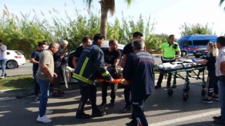Kazada otomobil içerisinde sıkışan ‘anne için ekipler seferber oldu