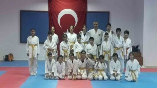 Kemer Belediyesi karate takımından 7 madalya