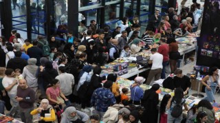 Kitap Fuarını 988 bin kişi ziyaret etti