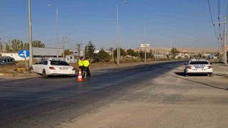 Konyada motosiklet ile otomobil çarpıştı: 2 yaralı