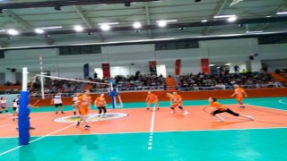 Köyceğizde Voleybol Cumhuriyet Kupası sahibini buldu