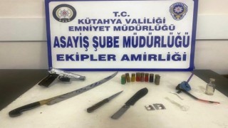 Kütahyada bir iş yerinde uyuşturucu ele geçirildi