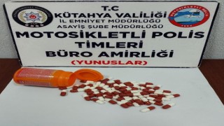Kütahyada Yunus Timlerince uyuşturucu hap ele geçirildi