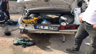 Lastiği patlayan otomobil duvara çarptı: 1 ölü