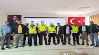 Manisa emniyeti kazaların önüne geçmek için işi sıkı tutuyor