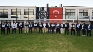 Manisa FK yeni yönetimini tanıttı