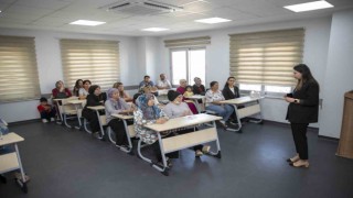 Mersin Büyükşehir Belediyesi LGS kurs merkezleri aileleri bilgilendirdi