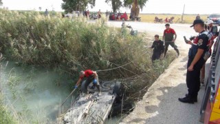 Mersinde kanala düşen otomobilin sürücüsü hayatını kaybetti