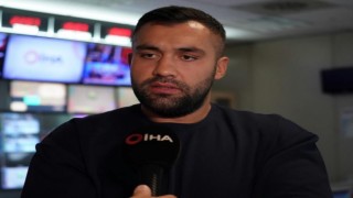 Milli boksör Ali Eren Demirezen, ringlere geri döndü