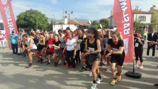 MSKÜ tarafından Atatürke Saygı Cumhuriyet Yol Koşusu düzenlendi