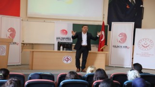 Müdür Özer: “Başarı sadece notlardan ibaret değildir”