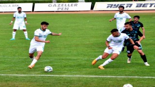 Muğlaspor kendi evinde oynadığı ilk maçta 2-0 kazandı