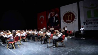 Muhteşem çocuklardan muhteşem Cumhuriyet konseri