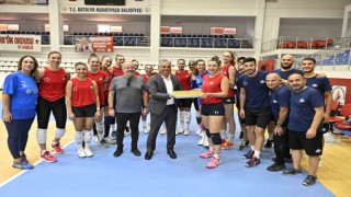Muratpaşanın Sultanları ilk maçını Çukurva Belediyesiyle yapacak