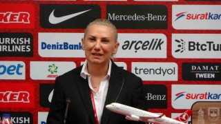 Necla Güngör Kıragası: “Türkiyeyi en güzel şekilde temsil etmeye devam edeceğiz”