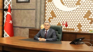 Niğde Valisi Cahit Çelikten 29 Ekim Cumhuriyet Bayramı Mesajı