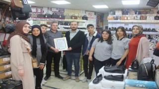 Öğrenciler Ahiliğin kurallarını çerçeveletip esnaflara verdi