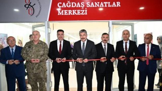 OKÜ’de Resim Sergisi ve Müzik Dinletisi Gerçekleştirildi