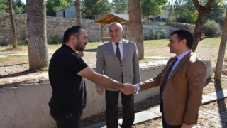 Okul müdürünün bağışlanan bilgisayarları satıp sanal bahse yatırdığı iddiası