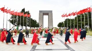Osmaniye mehter takımından Çanakkale şehitler anıtında konser