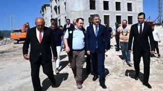 Osmaniye Valisi Yılmaz: Deprem konutları yılsonuna kadar tamamlanacak