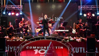 Osmaniye'de Cumhuriyet Bayramı Konseri