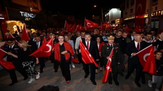 Osmaniye’de Cumhuriyet: fener alayı düzenlendi