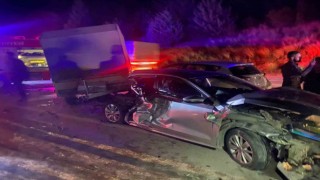 Osmaniyede otoyolda zincirleme trafik kazası: 10 yaralı