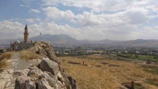 Osmanlının Vandaki sembolü yeniden ibadete açılıyor