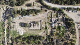 (Özel) 2400 yıl önceki ekonomik zorlukları kazıdaki iskeletlerden belirlediler