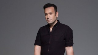 Özgür Aras ve Klein Entertainment'tan ortak proje: EV