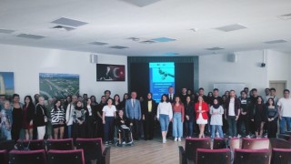 PAÜde işaret dilinin önemine dikkat çekildi